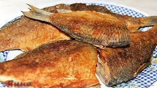 Самый вкусный и простой способ пожарить карася. Пальчики оближешь.