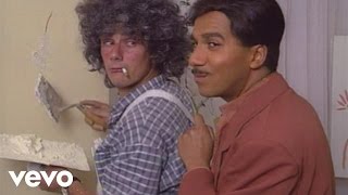 Les Inconnus - La set (peinture - sculpture)