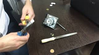 Как бороться с картонными подделками.
