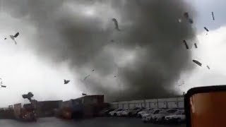 People are flying away! Breaks trees! A dangerous tornado raged in the Brazilian city.