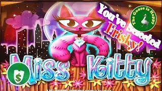 ? Frisky Miss Kitty slot machine, bonus