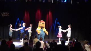 Tanz - und Ballettschule Berlin TanzZwiEt - Kindertanz K - "Hast du ein paar neue Schuh ..."