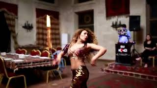 Azeri Sexy Lady Reqqase Arabian