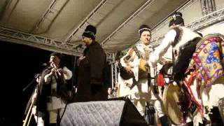 Spectacol de datini şi obiceiuri - Fălticeni, 27 decembrie 2011