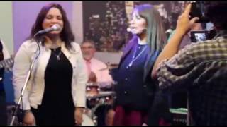 The International Music Band en Do Re Mi Cocina