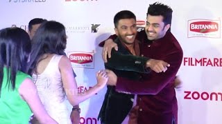 Ranveer Singh & Manish Paul's Comedy At Filmfare Awards Red Carpet 2016