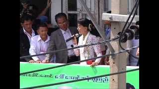 First Day of Historic Visit: Aung San Suu Kyi Chooses Migrant Workers