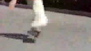 acrobazie con skateboard