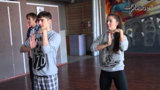 Урок движения. Popping, waving, king tut, чечетка.. Тренер - Николай Голояд