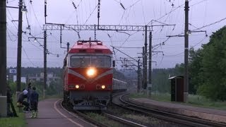 Тепловозы ТЭП70-0335 и ТЭП70-0346 / TEP70-0335 and TEP70-0346