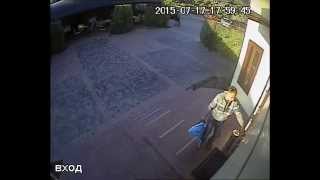 В Днепродзержинске разыскивается  унитазный вор (ч.1)