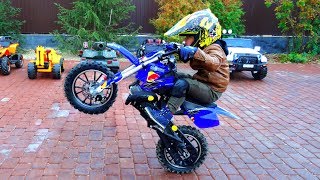 Baby Biker: 4-Year-Old ride on Pocket Bike and Cross Bike Stunts, Drifts & wheelies