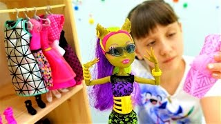 Шоппинг. Игры для девочек с куклами и одевалки