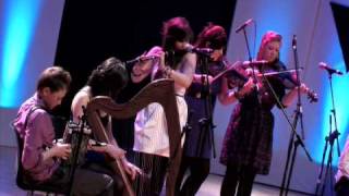 Spraoi (cuid 2) - Siansa Gael Linn 09