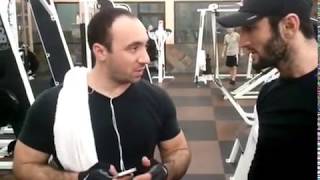 ОСЕТИНЫ В СПОРТЗАЛЕ В ЧИКАГО