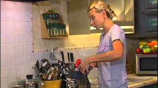 "Едим дома !" с Юлией Высоцкой - В холодный зимний день (20.02.2011)