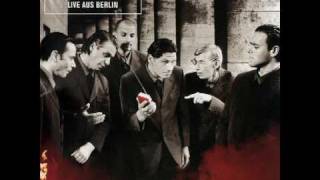 Rammstein Live Aus Berlin Spielt Mit Mir