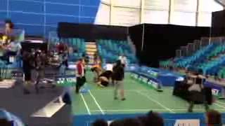 Bodin issara vs Maneepong jongjit, badminton or boxing?? (final badminton Canada Open 2013)