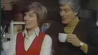 Julie Andrews and Dick Van Dyke in Covent Garden - Part 6