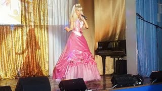 ВЫХОДИЛА НА БЕРЕГ КАТЮША Татьяна Тузова певица , актриса, модель и Русская Барби