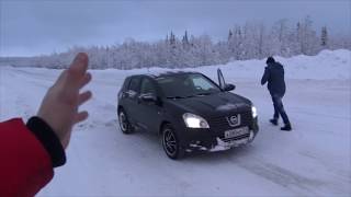 Как переключать на механике не отпуская газ.