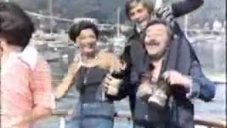 Bas Belasi -1976 - Film Fragman