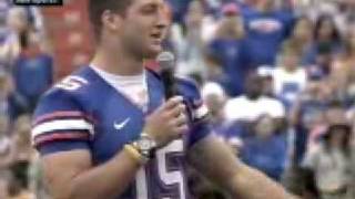 Tim Tebow's coming back for his senior season!
