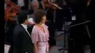 Joh. Strauss: "Eine Nacht in Venedig" Duett  Anina-Caramello