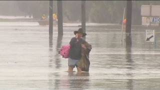 Inondazioni in Australia, timori per le miniere del Queensland
