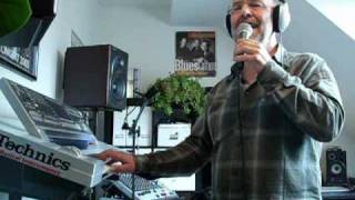 Demo Vocal Harmonizer TC Helicon Voice Live 2 live performed by Musiker Lanze Alleinunterhalter