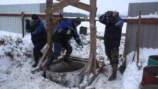 Копаем колодец зимой. копанка.рф