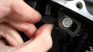 ZZR250、トラクターみたいな音の原因。