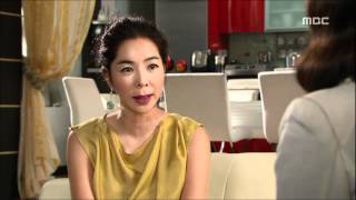 김남주의 하드캐리 [내조의 여왕] Queen of Housewives 달수에게 구두 선물한 소현, 달수 외도 알린 봉순을 비웃는 지애