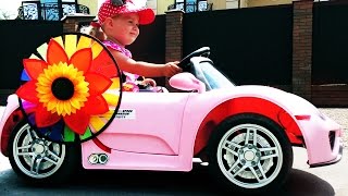 ИЩЕМ Сюрпризы НА МАШИНАХ  Микки и Минни Маус Дисней Mickey Mouse Disney Unboxing Toys