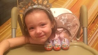 Холодное сердце Фроузен Киндер Сюрприз открываем игрушки  Kinder surprise FROZEN