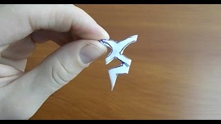 как сделать из бумаги маленькую снежинку видео