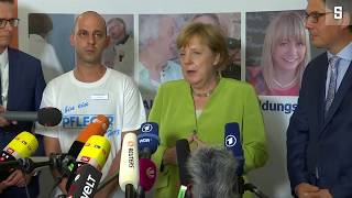 Besuch im Seniorenheim: Merkel will höhere Löhne für Pflegekräfte