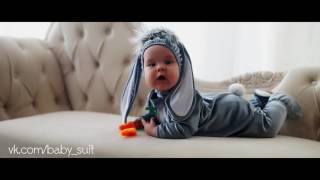 Карнавальный костюмчик для малышей Зайчик с большими ушками