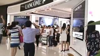 Inside the World’s Largest Duty-Free Shop
