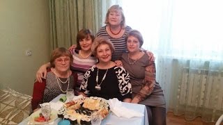 День рождения. Суши. Черёмуховый пирог. Армянское вино.