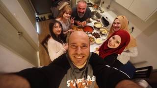 Kore Gezisi 7 - KPOP Sohbetleri İle Kore'de Yemekteyiz :) Bts Mi Exo Mu ?