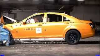 2010 Mercedes S Class - Crash Test