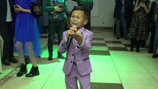 Этот Малыш Взорвал весь интернет!