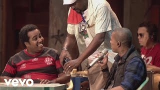 Leandro Sapucahy - Quem Não Bebe Não Vê o Mundo Girar (Cara Cheia)