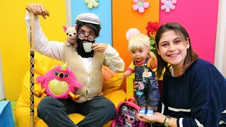 Ayşe Gül ve Loli ile büyük dedeyi ziyarete gidiyorlar! Bebek bakma oyunu