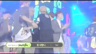 130807 KRIS&AMBER HUG&EXOBER ADORABLE MOMENTS!KrisBer OMG!