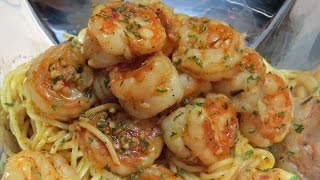 QUICK   &   EASY   SPICY   GARLIC   SHRIMP   &   PASTA