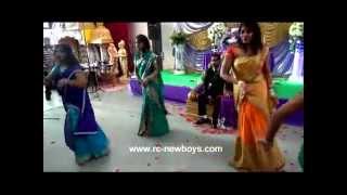 danse indienne rc new boys and girls Tamil wedding entrance 22/03/2014 St denis