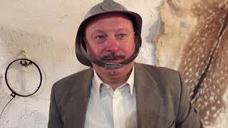 Каски пожарные. Все мужчины любят их примерять.