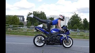 ДЕВУШКА на закате катается на МОТОЦИКЛЕ Yamaha R1 ROCKSTAR